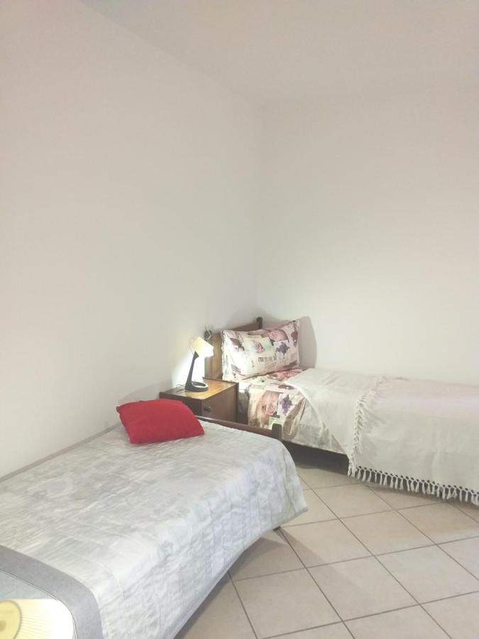 B&B Las Vegan เกลส ภายนอก รูปภาพ